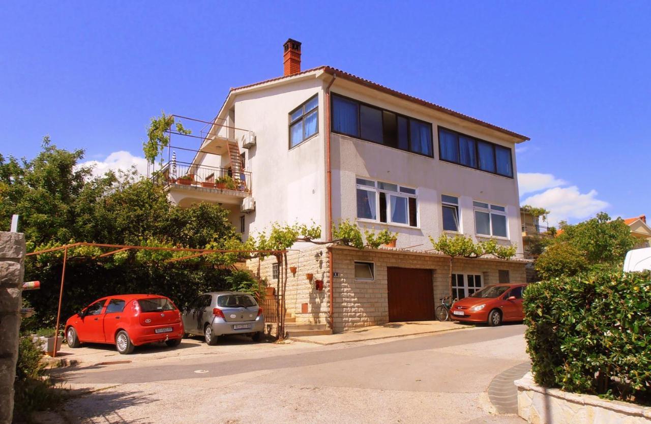 Apartments Bozica Крк Экстерьер фото