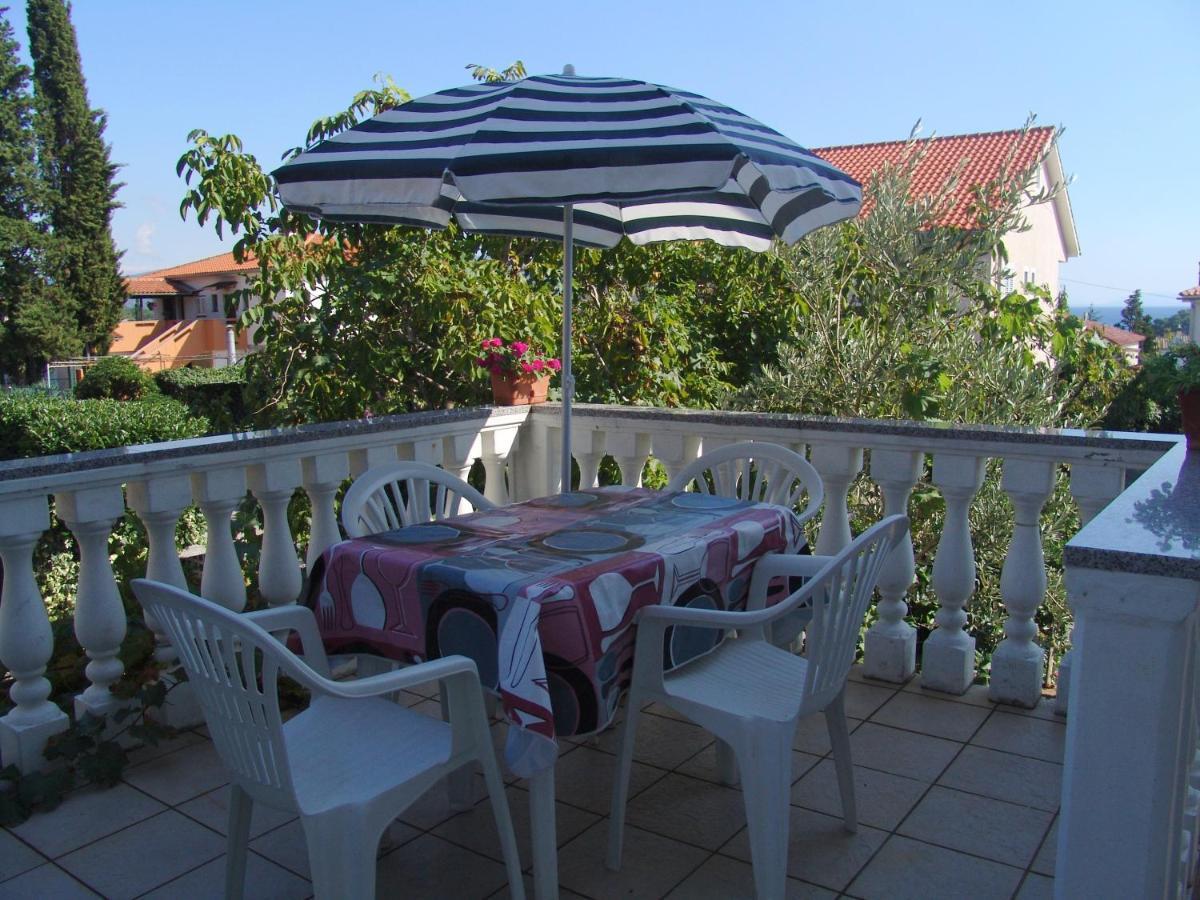 Apartments Bozica Крк Экстерьер фото