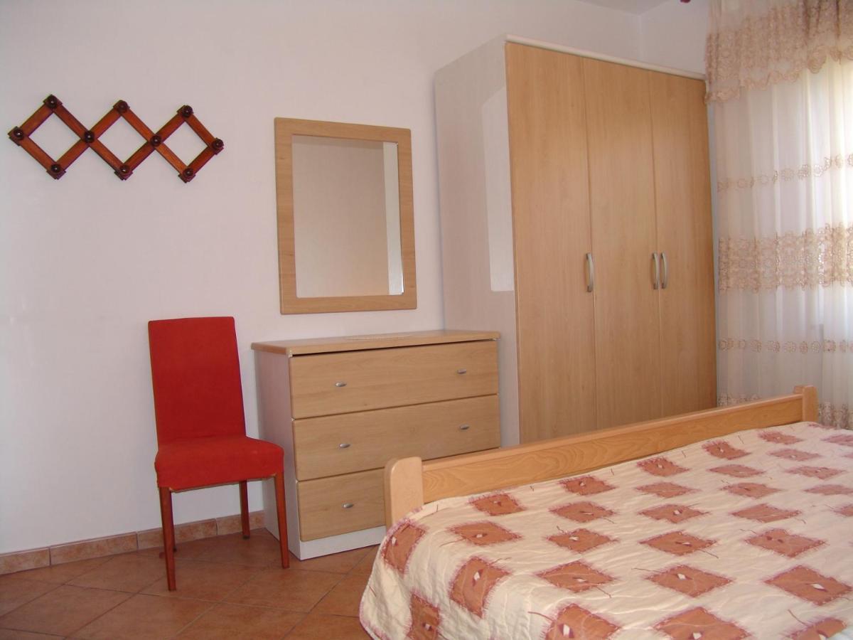 Apartments Bozica Крк Экстерьер фото