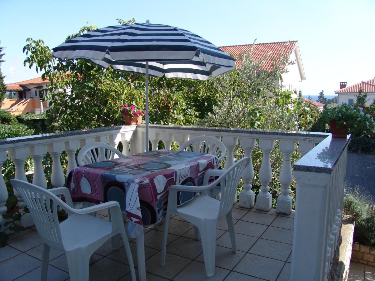 Apartments Bozica Крк Экстерьер фото
