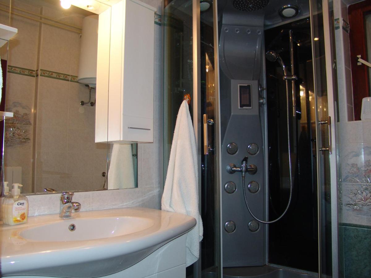 Apartments Bozica Крк Экстерьер фото